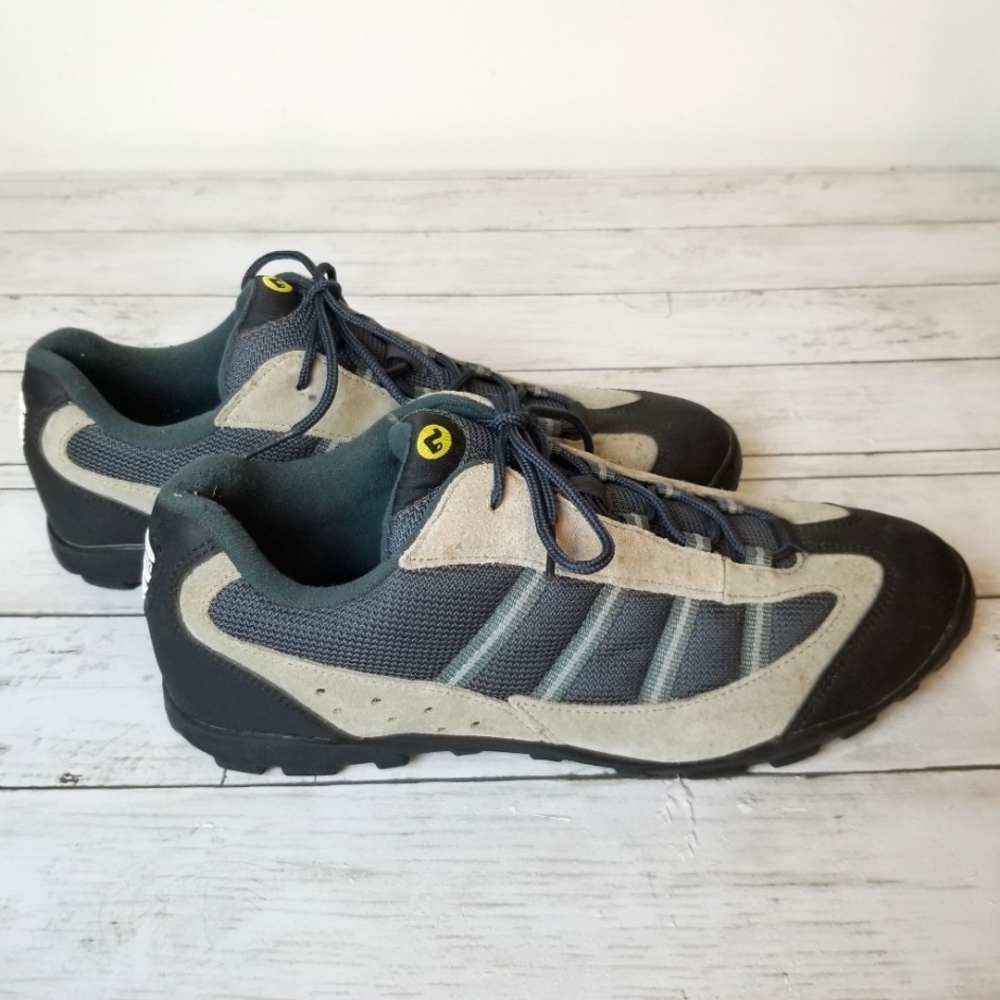 Shimano SH-M021G Athletic Cycling Bike Shoes